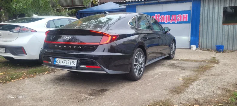 Hyundai Sonata 2020 - 23