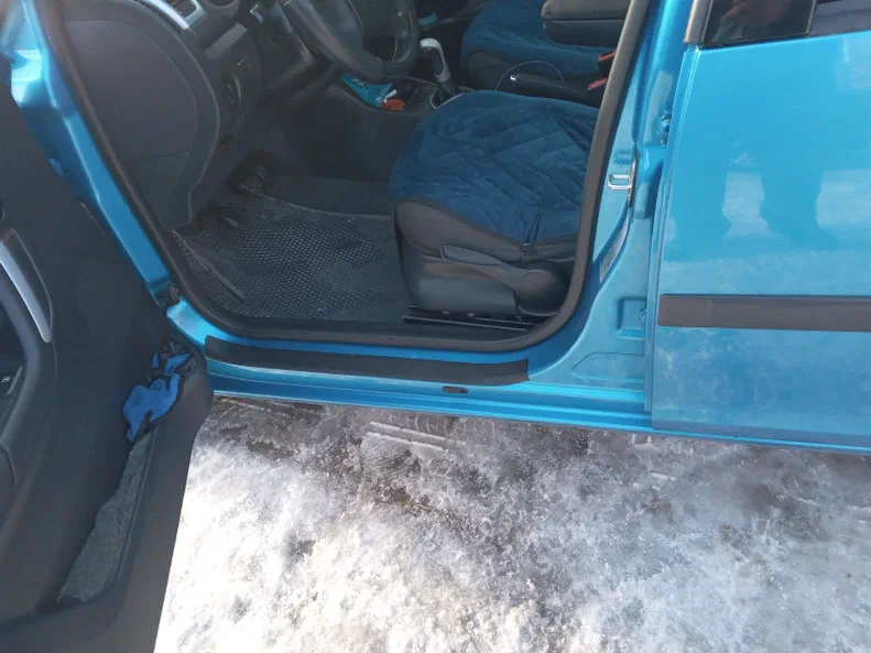 Skoda Roomster 2008 - 9