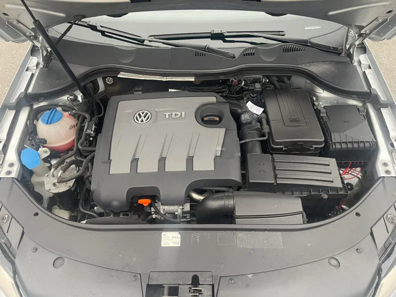 Volkswagen Passat 2012 - 7