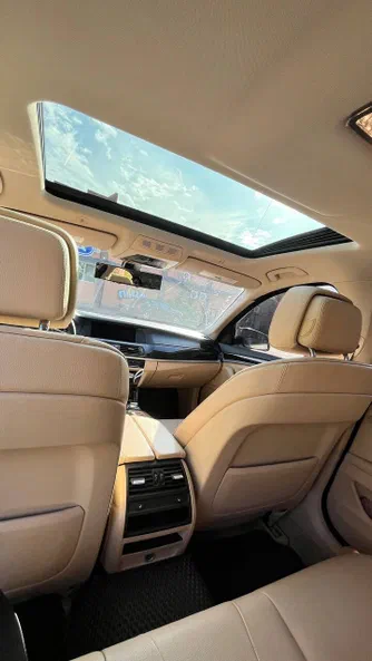 BMW 5 серія 2012 - 24