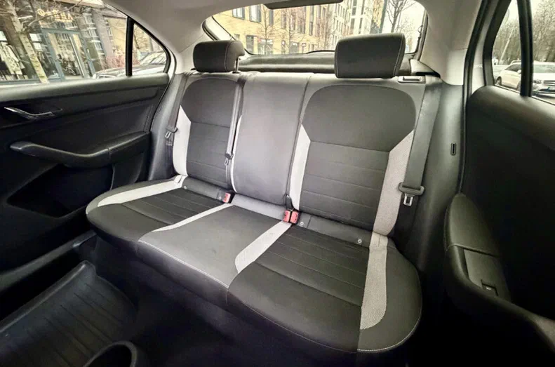 Skoda Rapid 2016 - 8