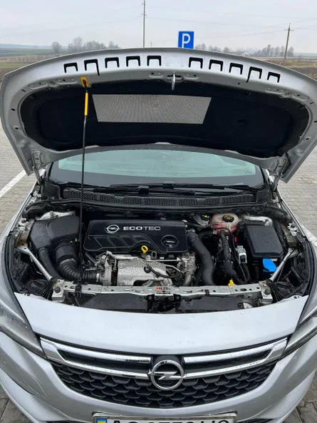 Opel Astra 2016 - 9
