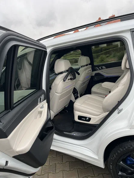 BMW X7 2020 - 11