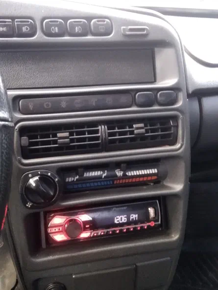 Lada (ВАЗ) 2115 2003 - 11