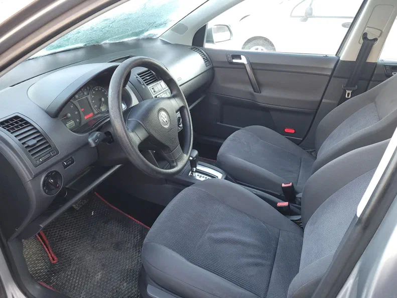 Volkswagen Polo 2007 - 5