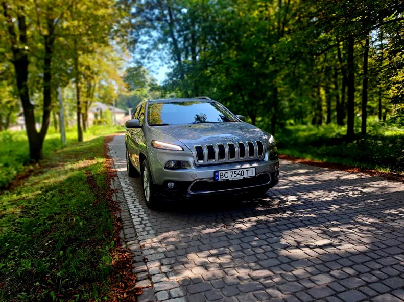 Jeep Cherokee 2016 - 8