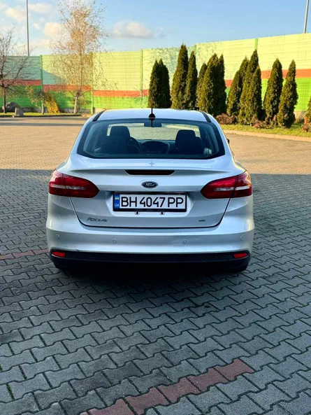 Ford Focus 2016 - 12