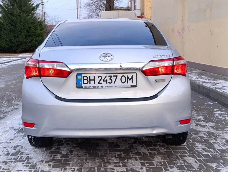 Toyota Corolla 2016 - 15
