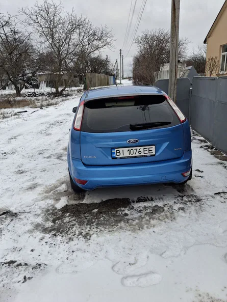 Ford Focus 2010 - 13