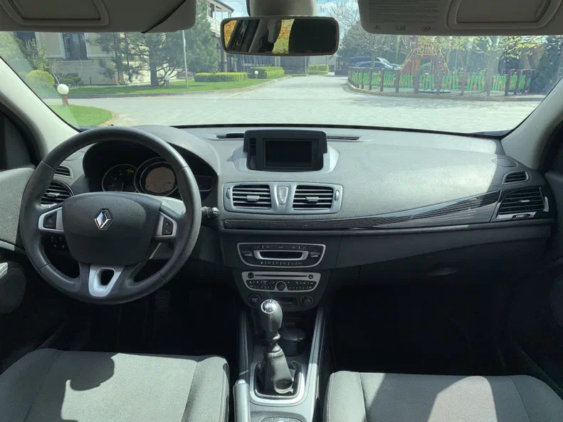 Renault Megane 2011 - 8