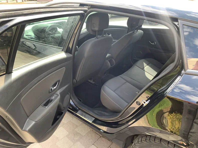 Renault Megane 2011 - 6