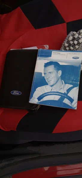 Ford Focus 2011 - 19