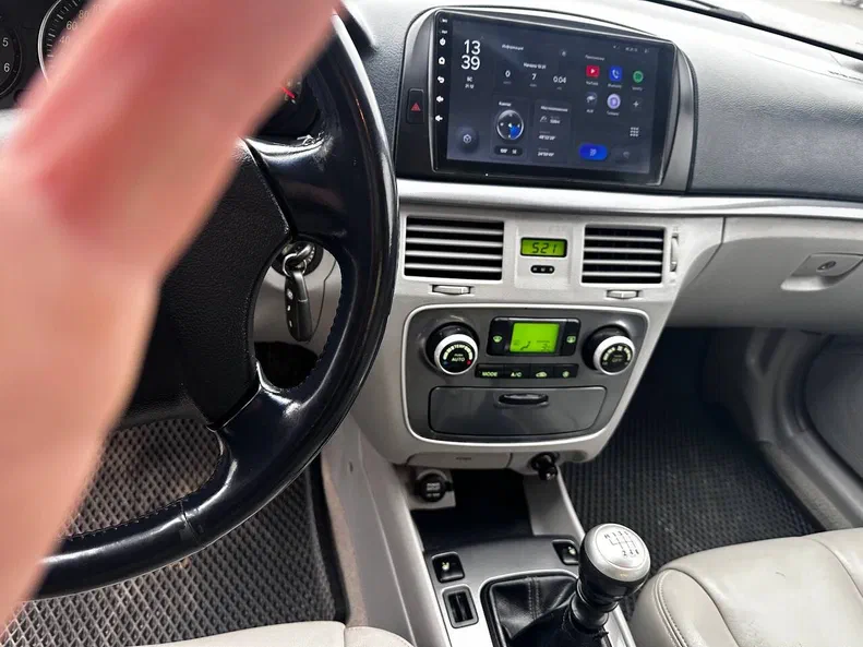 Hyundai Sonata 2007 - 10