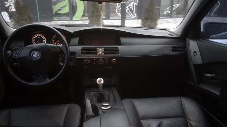 BMW 5 серія 2004 - 5