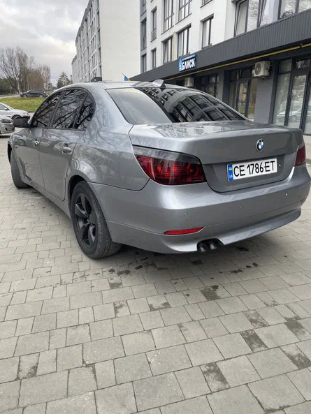 BMW 5 серія 2003 - 9