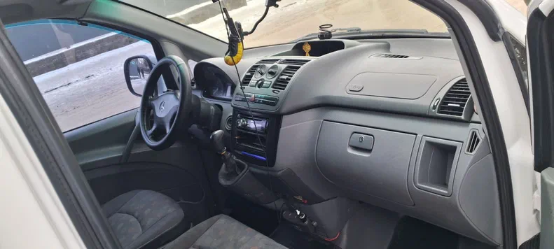Mercedes-Benz Vito 2008 - 10
