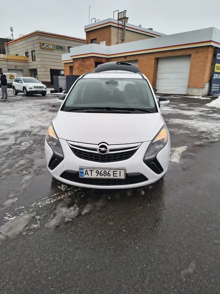 Opel Zafira 2014
