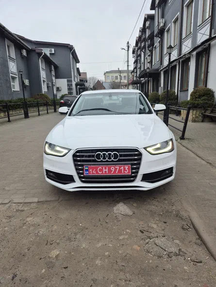 Audi A4 2014