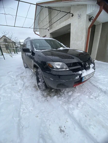 Mitsubishi Outlander 2003