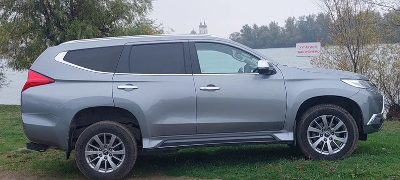 Mitsubishi Pajero Sport 2019 - 22