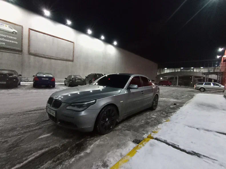 BMW 5 серии 2004
