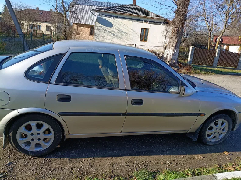 Opel Vectra 1998