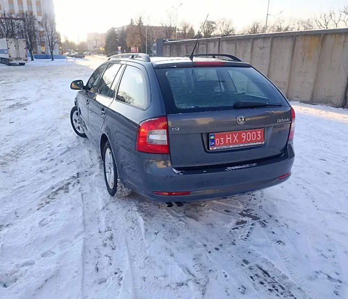 Skoda Octavia 2010 - 5