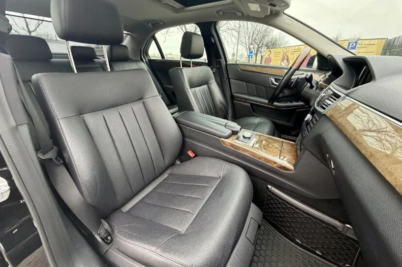 Mercedes-Benz E-Клас 2010 - 8