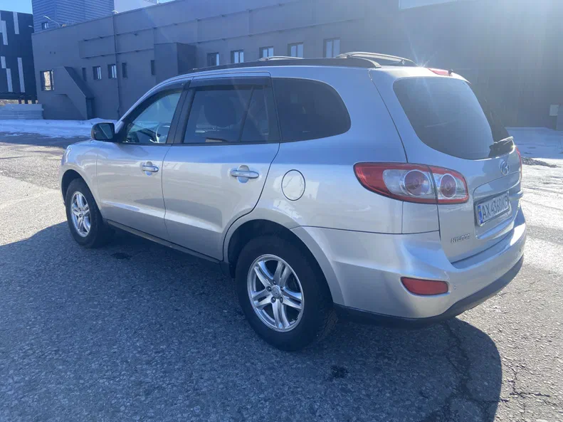 Hyundai Santa Fe 2011