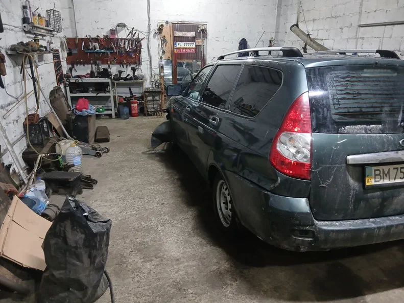 Lada (ВАЗ) Priora 2011 - 6