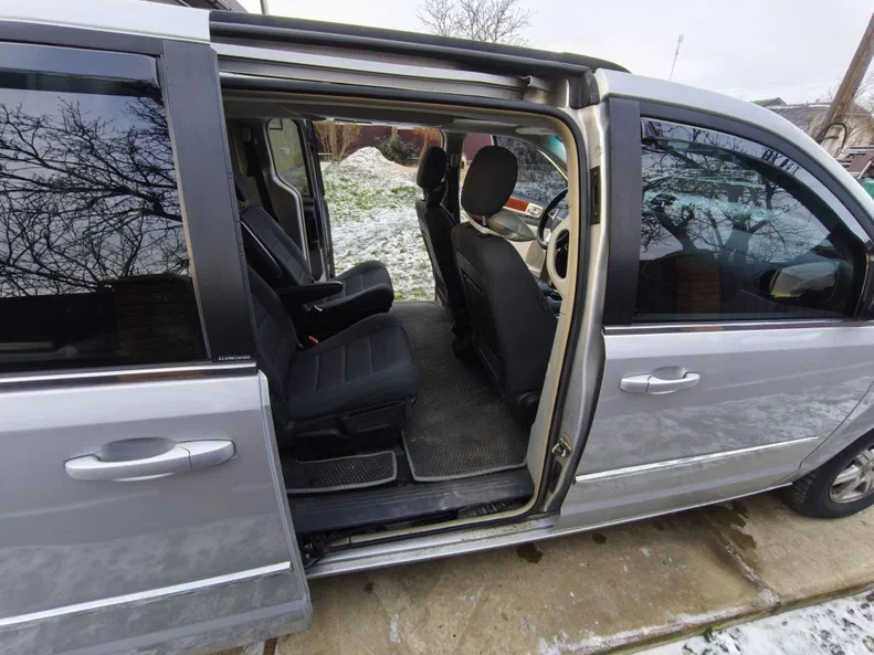 Chrysler Voyager 2008 - 12