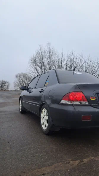 Mitsubishi Lancer 2004