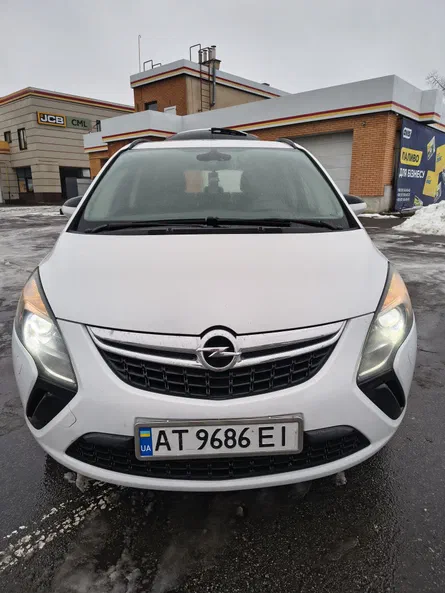 Opel Zafira 2014