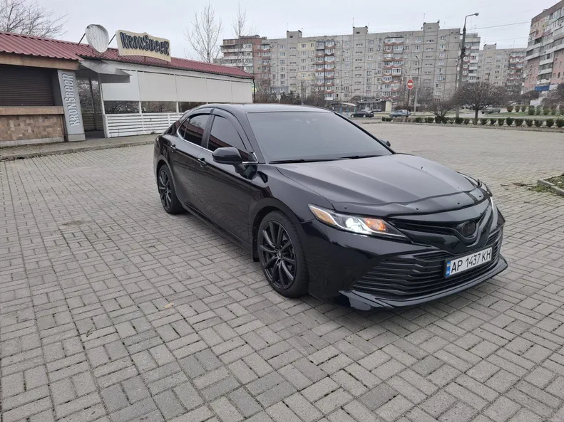 Toyota Camry 2020 - 6