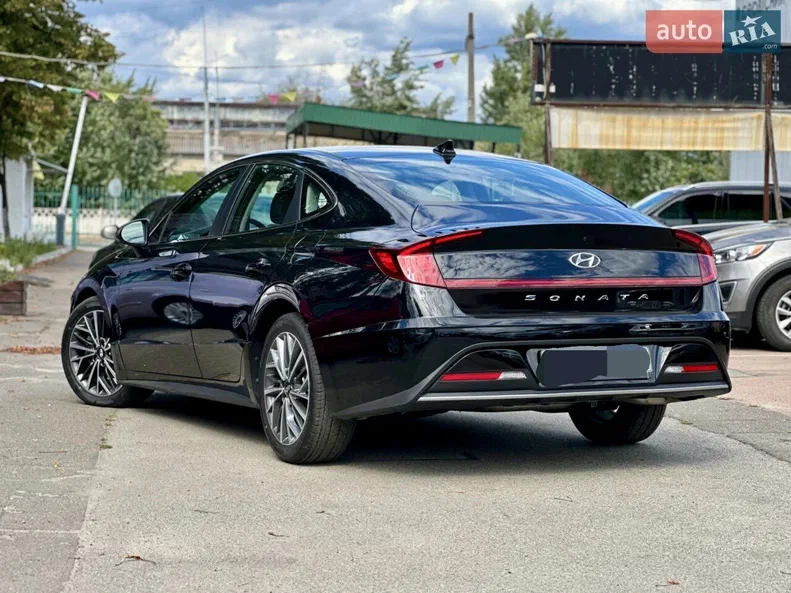Hyundai Sonata 2020 - 13