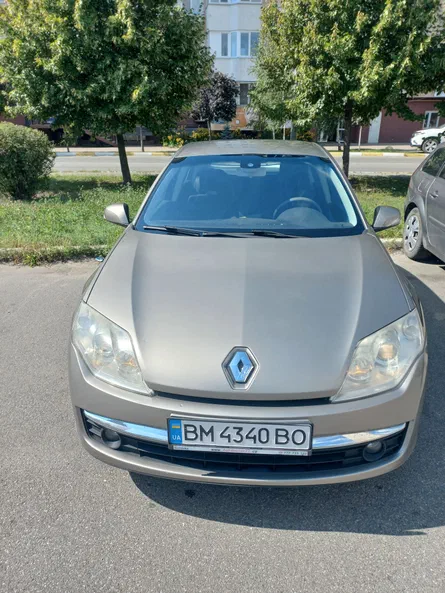 Renault Laguna 2010 - 0