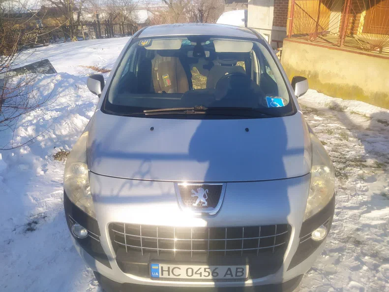 Peugeot 3008 2010 - 6