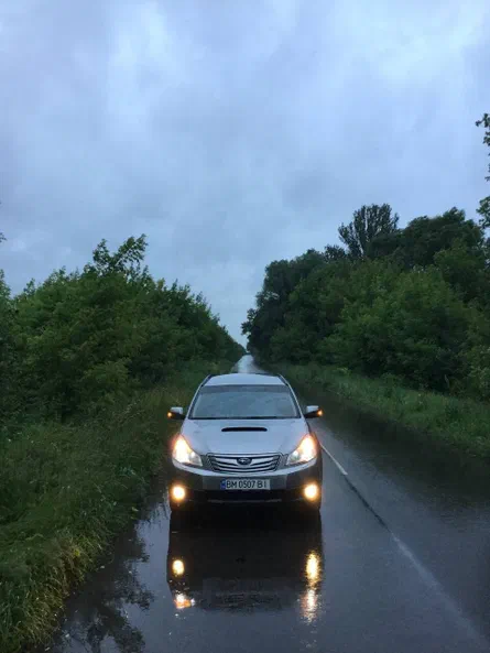 Subaru Legacy 2010 - 8