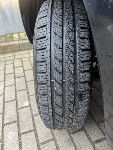 Toyota RAV4 2005 - 7