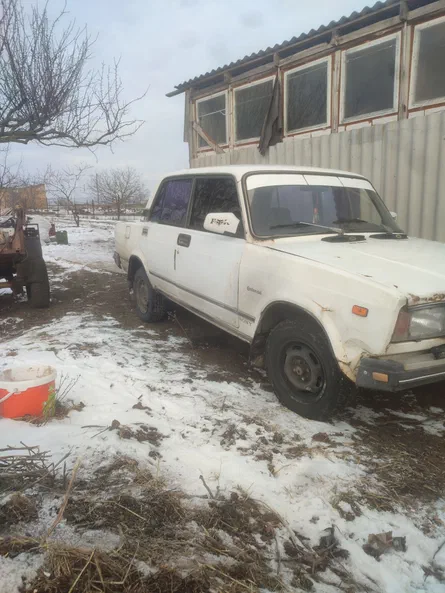 Lada (ВАЗ) 2107 1985