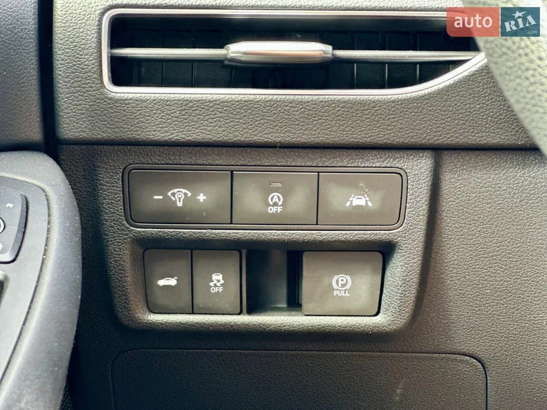 Hyundai Sonata 2020 - 14