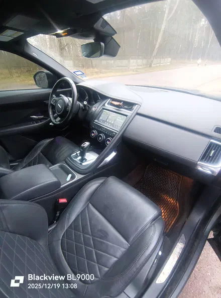 Jaguar E-Pace 2018 - 14