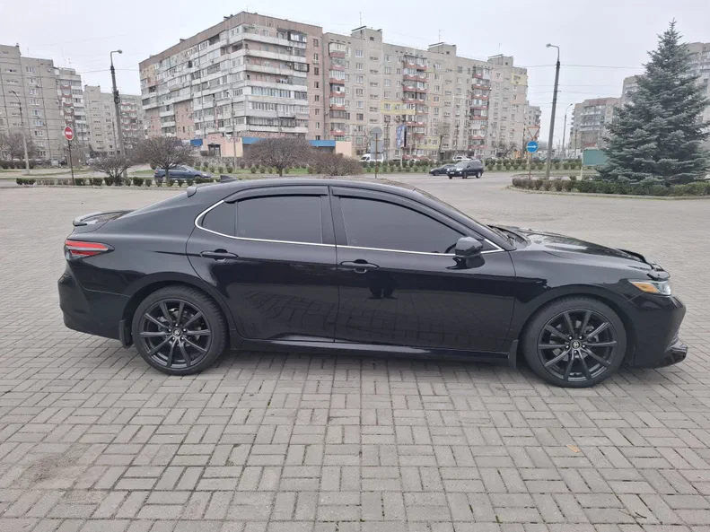 Toyota Camry 2020 - 5