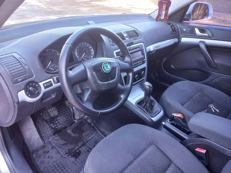 Skoda Octavia 2011 - 7