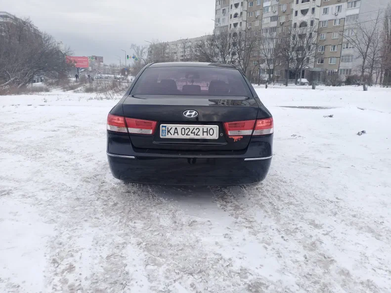 Hyundai Sonata 2008 - 9