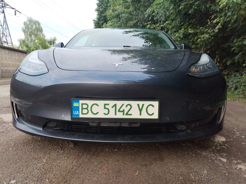 Tesla Model 3 2018 - 1