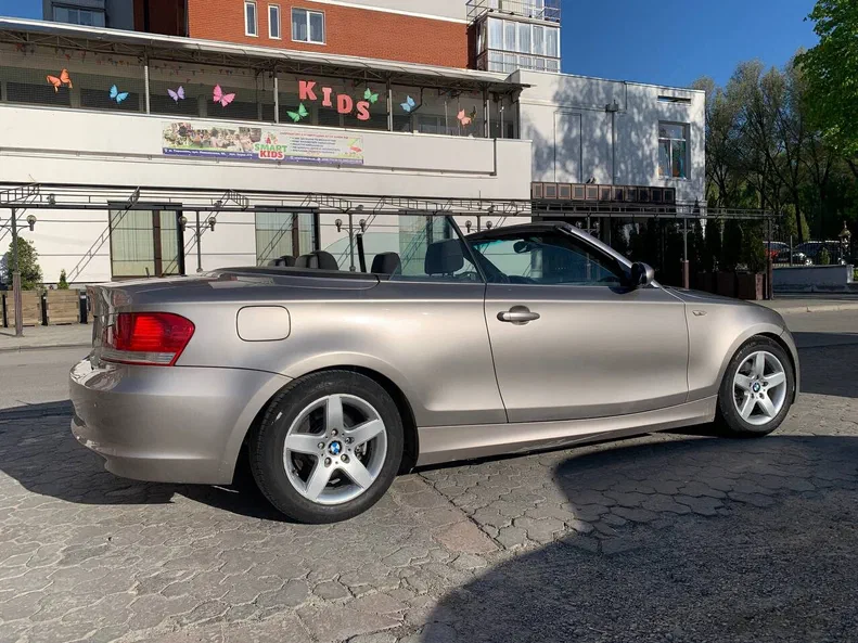 BMW 1 серія 2008 - 10
