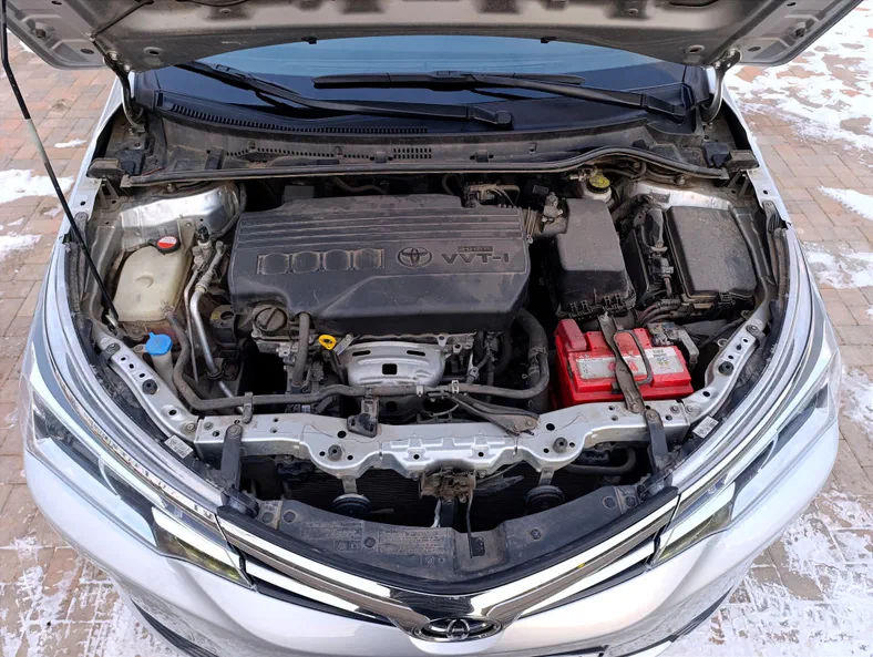 Toyota Corolla 2016 - 8