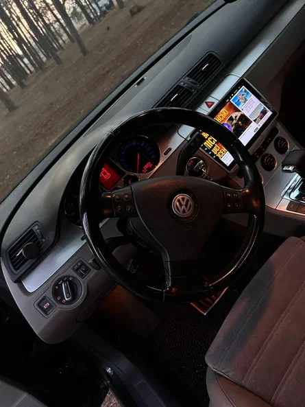 Volkswagen Passat 2006