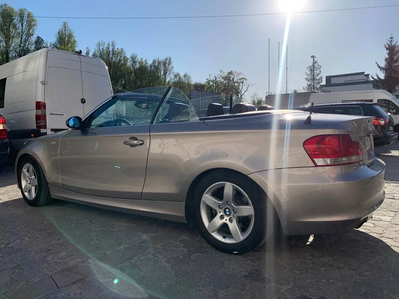 BMW 1 серии 2008